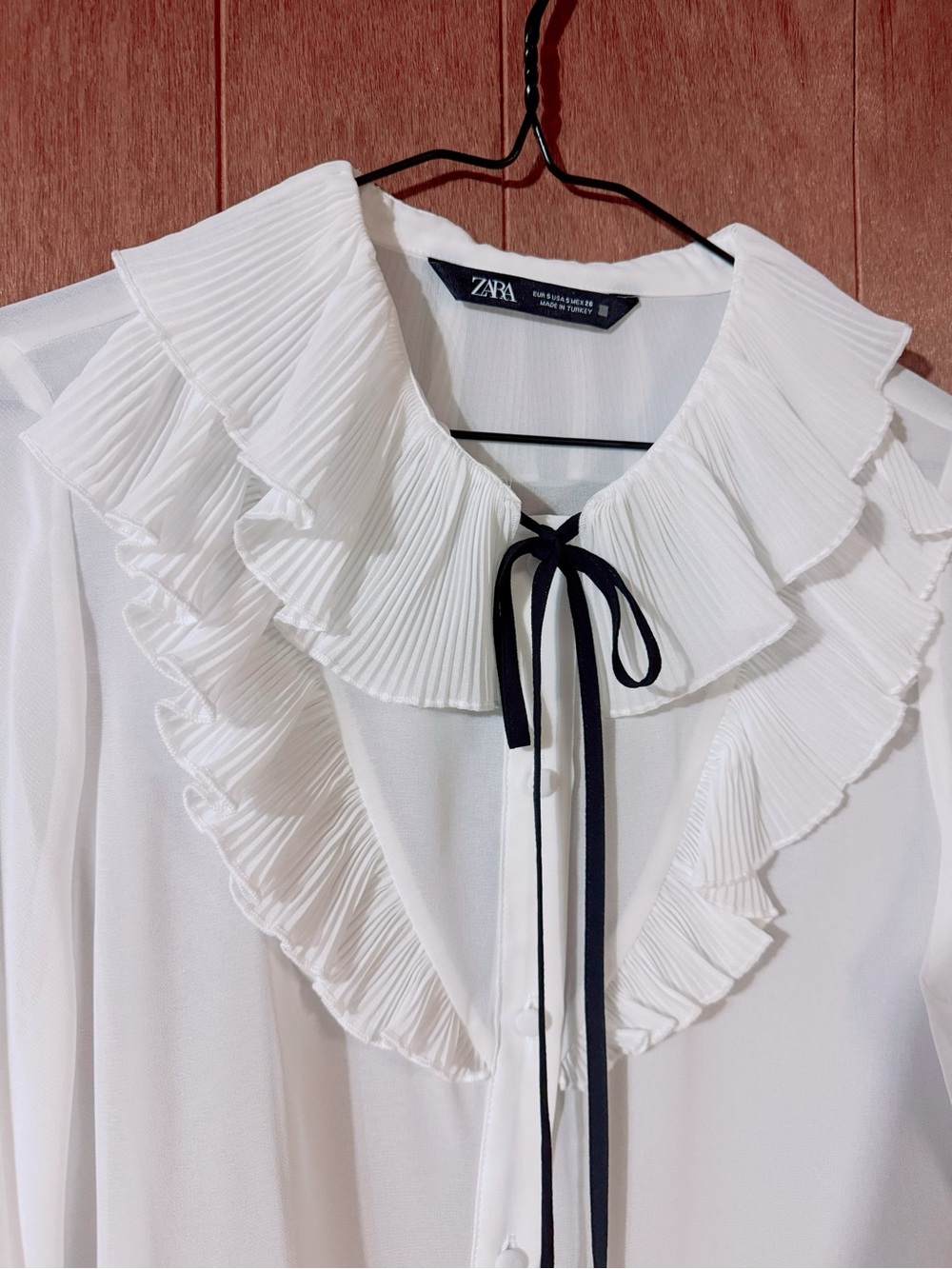ZARA White Ruffled Pleated Collar Blouse with Black Tie